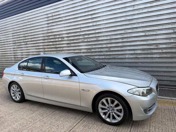 BMW 5 Series 3.0 530d SE Steptronic Euro 5 4dr