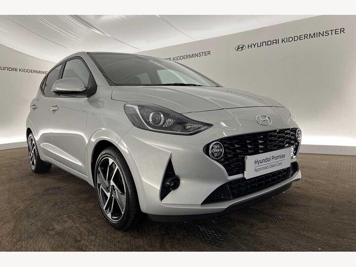 Hyundai I10 1.2 Premium Auto Euro 6 (s/s) 5dr Hyundai I10 1.2 Premium Auto Euro 6 (s/s) 5dr