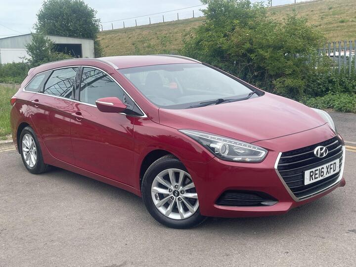 Hyundai I40 1.7 CRDi Blue Drive S Tourer Euro 6 (s/s) 5dr Hyundai I40 1.7 CRDi Blue Drive S Tourer Euro 6 (s/s) 5dr