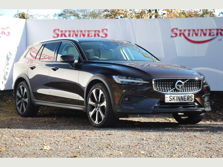 Volvo V60 2.0 B5 MHEV Auto AWD Euro 6 (s/s) 5dr