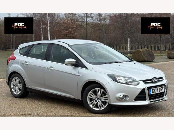 Ford Focus 1.0T EcoBoost Titanium Navigator Euro 5 (s/s) 5dr
