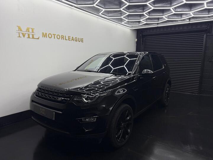 Land Rover Discovery Sport 2.0 TD4 HSE Black Auto 4WD Euro 6 (s/s) 5dr Land Rover Discovery Sport 2.0 TD4 HSE Black Auto 4WD Euro 6 (s/s) 5dr