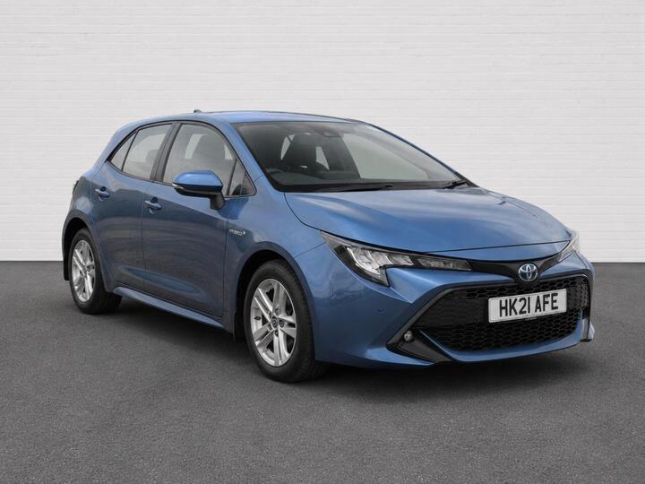 Toyota COROLLA 1.8 VVT-h Icon Tech CVT Euro 6 (s/s) 5dr