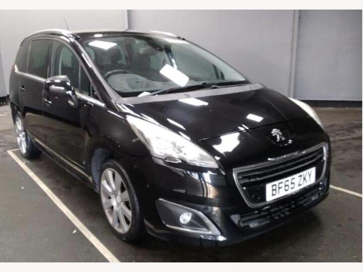 Peugeot 5008 1.6 BlueHDi Allure Euro 6 (s/s) 5dr Peugeot 5008 1.6 BlueHDi Allure Euro 6 (s/s) 5dr
