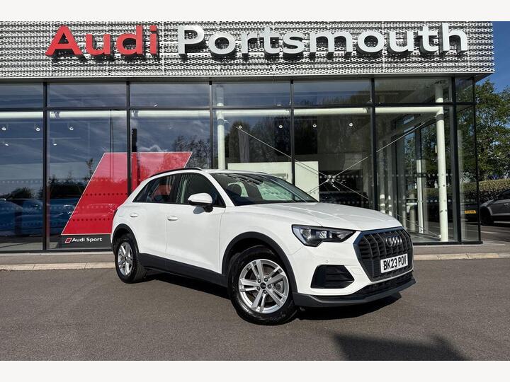 Audi Q3 1.5 TFSI CoD 35 Technik S Tronic Euro 6 (s/s) 5dr