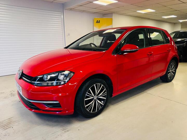 Volkswagen Golf 1.4 TSI BlueMotion Tech SE DSG Euro 6 (s/s) 5dr Volkswagen Golf 1.4 TSI BlueMotion Tech SE DSG Euro 6 (s/s) 5dr