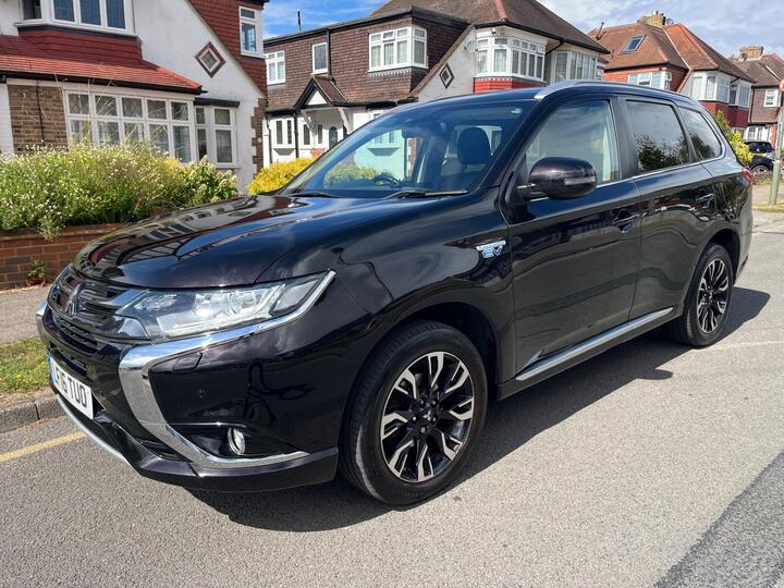 Mitsubishi Outlander 2.0h 12kWh GX3h+ CVT 4WD Euro 6 (s/s) 5dr