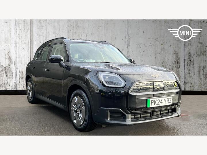 MINI Countryman SE 66.5kWh Classic Auto ALL4 5dr