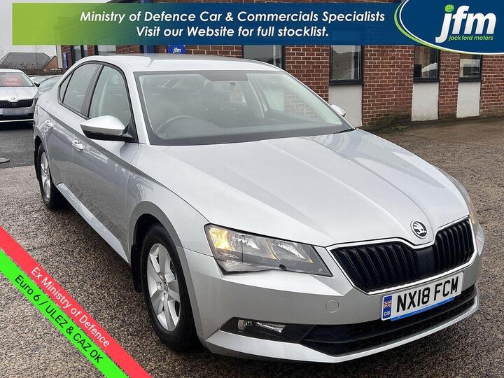 Skoda Superb 1.6 TDI S Euro 6 (s/s) 5dr Skoda Superb 1.6 TDI S Euro 6 (s/s) 5dr