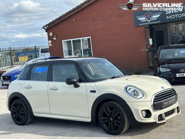 MINI HATCH 1.5 Cooper Sport Euro 6 (s/s) 5dr
