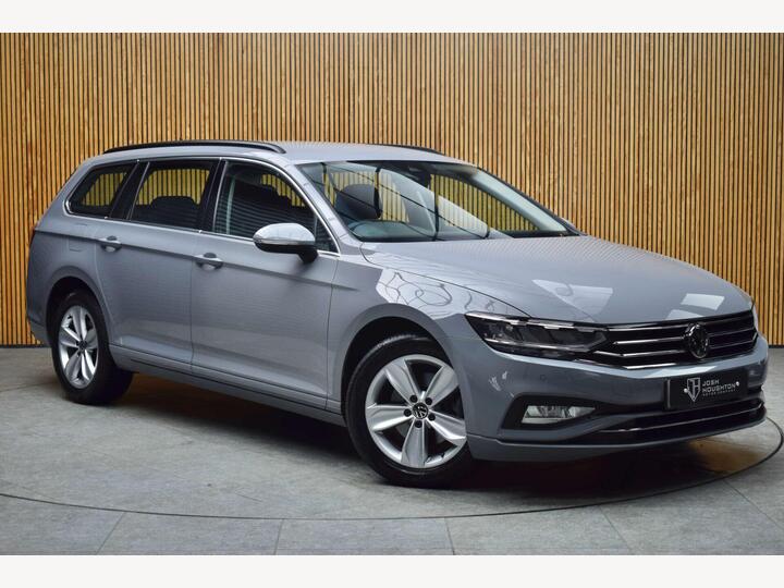 Volkswagen PASSAT 2.0 TDI EVO SE Nav DSG Euro 6 (s/s) 5dr
