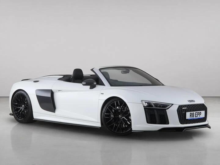 Audi R8 5.2 FSI V10 Spyder S Tronic Quattro Euro 6 (s/s) 2dr
