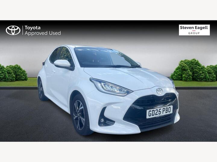 Toyota Yaris 1.5 VVT-h Design E-CVT Euro 6 (s/s) 5dr