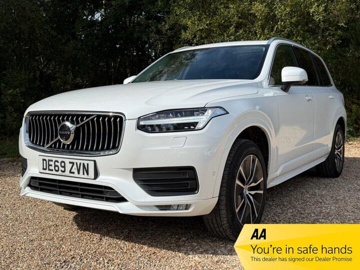 Volvo XC90 2.0 B5 MHEV Momentum Auto 4WD Euro 6 (s/s) 5dr