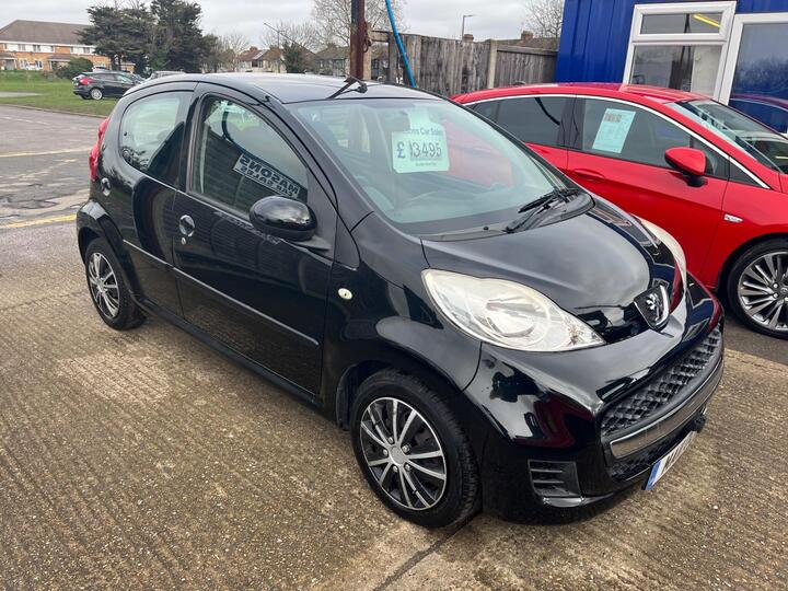 Peugeot 107 1.0 12V Urban 2 Tronic Euro 5 5dr