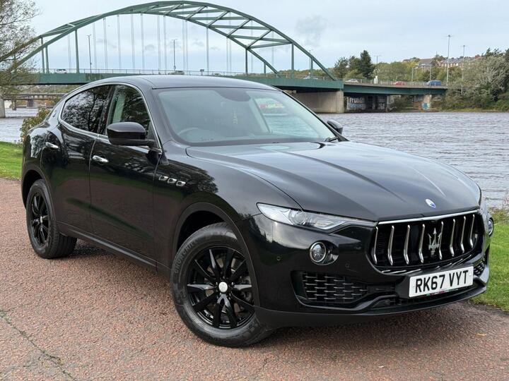 Maserati LEVANTE 3.0D V6 ZF 4WD Euro 6 (s/s) 5dr Maserati LEVANTE 3.0D V6 ZF 4WD Euro 6 (s/s) 5dr