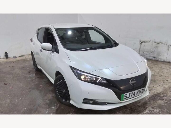 Nissan LEAF 39kWh N-Connecta Auto 5dr