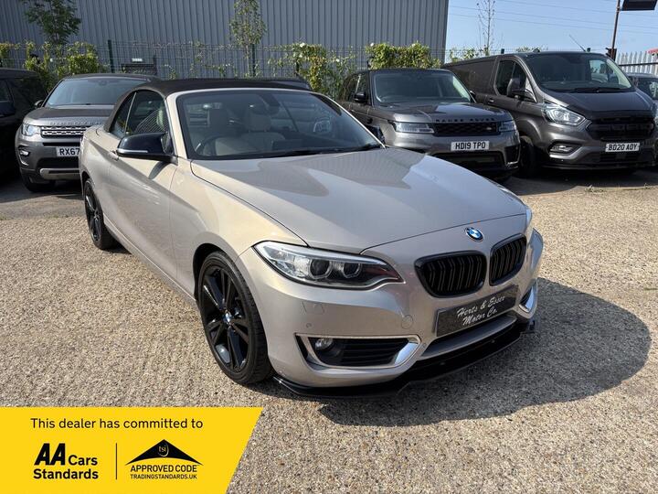 BMW 2 Series 2.0 220d Luxury Auto Euro 6 (s/s) 2dr