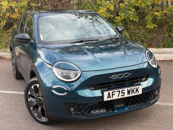 Fiat 600 1.2 MHEV La Prima E-DCT Euro 6 (s/s) 5dr