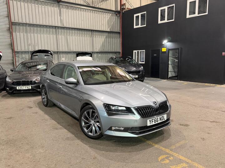 Skoda Superb 2.0 TDI Laurin & Klement DSG Auto 6Spd Euro 6 (s/s) 5dr