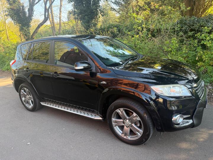 Toyota RAV4 2.2 D-CAT SR Auto 4WD Euro 5 5dr