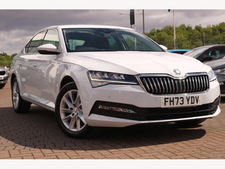 Skoda Superb 2.0 TDI SE Technology DSG Euro 6 (s/s) 5dr Skoda Superb 2.0 TDI SE Technology DSG Euro 6 (s/s) 5dr