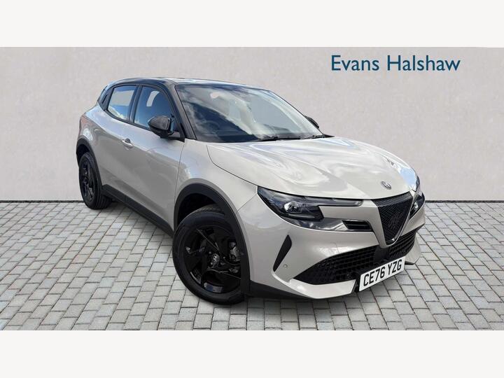 Alfa Romeo JUNIOR HATCHBACK 1.2 MHEV Ibrida E-DCT Euro 6 (s/s) 5dr