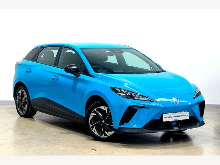 MG MG4 51kWh SE Auto 5dr
