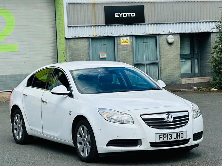Vauxhall Insignia 2.0 CDTi EcoFLEX SE Euro 5 (s/s) 5dr