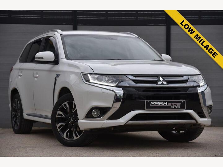 Mitsubishi OUTLANDER 2.0h 12kWh Juro CVT 4WD Euro 6 (s/s) 5dr