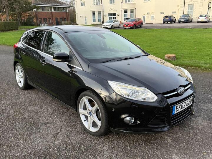 Ford FOCUS 1.0T EcoBoost Titanium X Euro 5 (s/s) 5dr