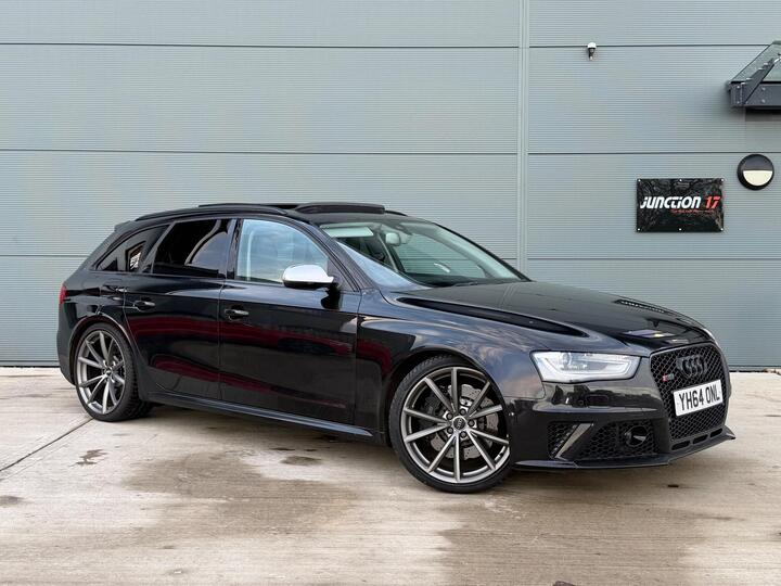 Audi RS4 Avant 4.2 FSI V8 S Tronic Quattro Euro 5 5dr