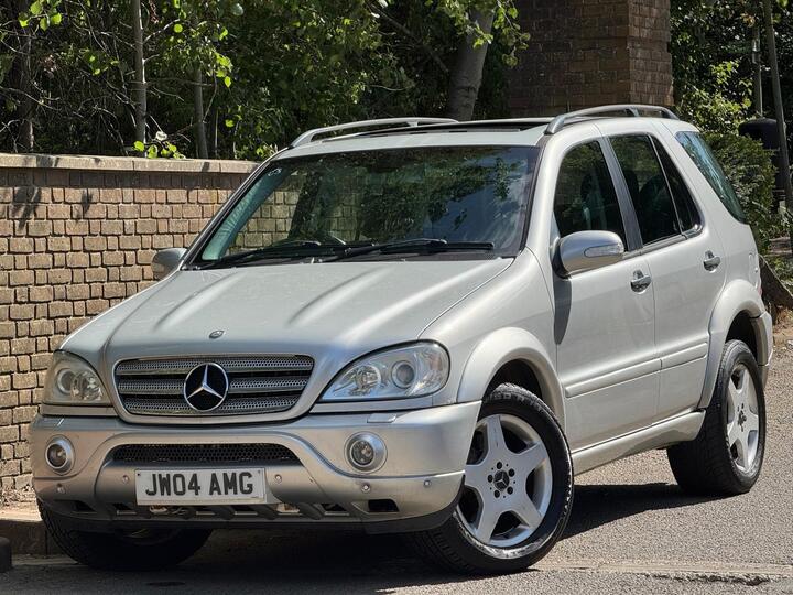 Mercedes-Benz M Class 5.4 ML55 AMG 5dr Mercedes-Benz M Class 5.4 ML55 AMG 5dr