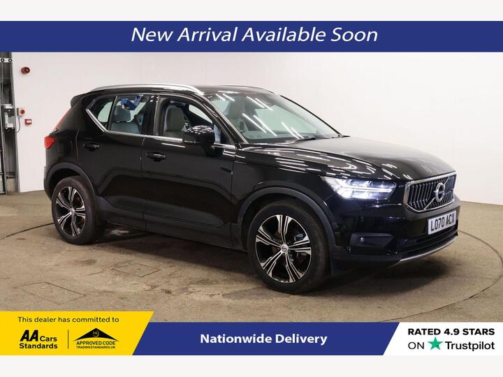 Volvo XC40 2.0 B4 MHEV Inscription Pro Auto Euro 6 (s/s) 5dr