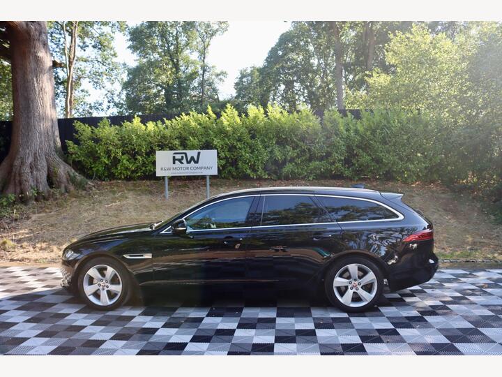 Jaguar XF 2.0i Portfolio Sportbrake Auto Euro 6 (s/s) 5dr