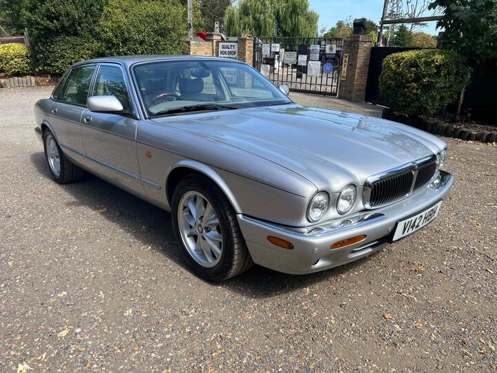 Jaguar XJ 3.2 XJ8 4dr