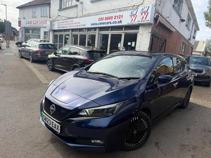 Nissan Leaf 39kWh Tekna Auto 5dr