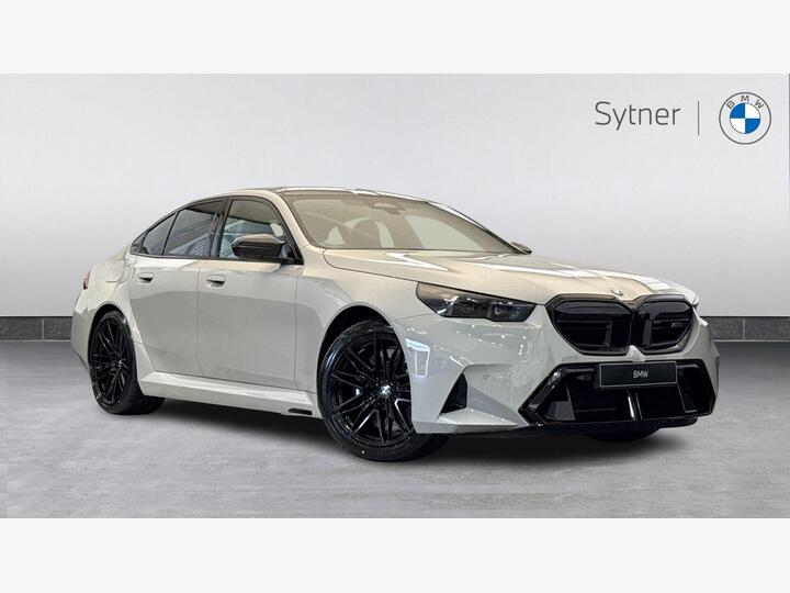 BMW M5 4.4 22.1kWh Steptronic XDrive Euro 6 (s/s) 4dr