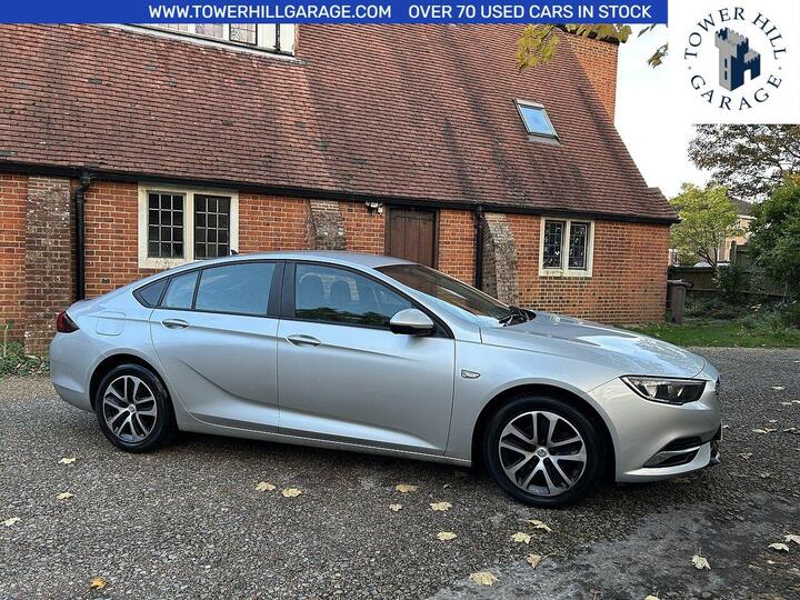 Vauxhall Insignia 1.6 Turbo D EcoTEC Design Nav Grand Sport Euro 6 (s/s) 5dr Vauxhall Insignia 1.6 Turbo D EcoTEC Design Nav Grand Sport Euro 6 (s/s) 5dr