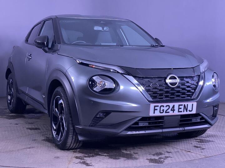 Nissan JUKE 1.6 N-Connecta Auto Euro 6 5dr Nissan JUKE 1.6 N-Connecta Auto Euro 6 5dr