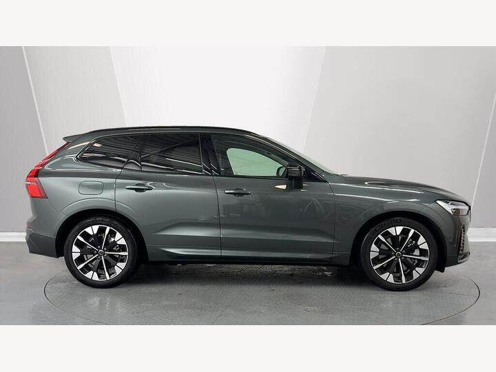 Volvo XC60 2.0 T8 18.8kWh Ultra Dark Auto AWD Euro 6 (s/s) 5dr