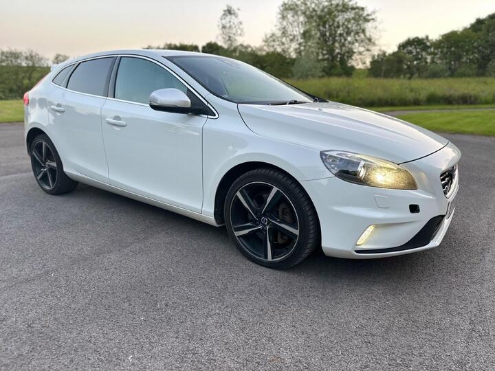 Volvo V40 2.0 D4 R-Design Lux Nav Geartronic Euro 6 (s/s) 5dr