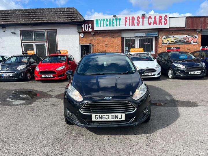 Ford Fiesta 1.0 Zetec Euro 5 (s/s) 5dr