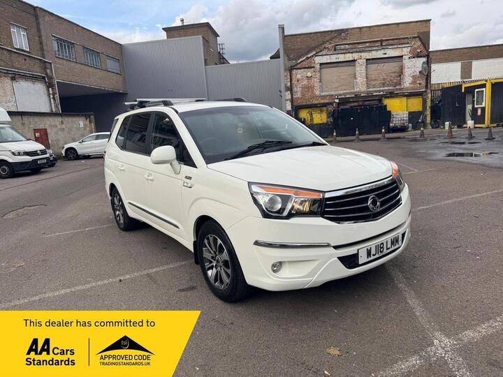 SsangYong TURISMO 2.2D ELX T-Tronic 4WD Selectable Euro 6 5dr