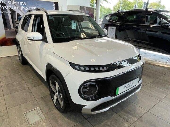 Hyundai INSTER Long Range 49kWh 02 Auto 5dr