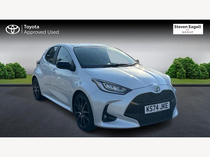 Toyota Yaris 1.5 VVT-h GR SPORT E-CVT Euro 6 (s/s) 5dr