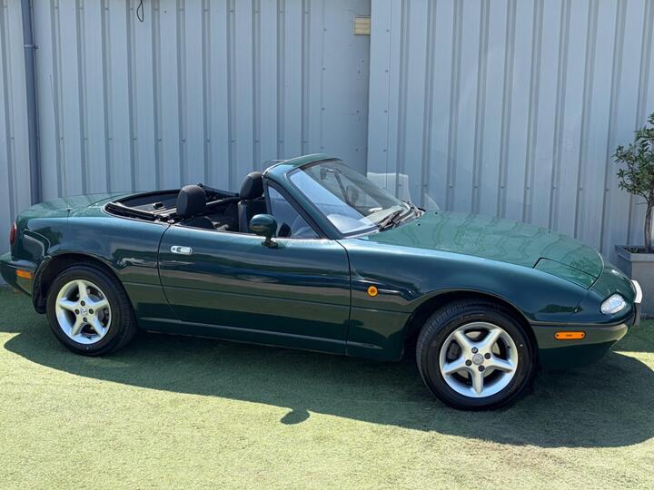 Mazda MX-5 1.8 2dr