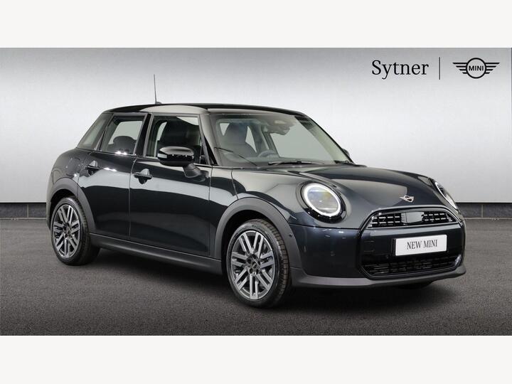 MINI Cooper 1.5C Classic Steptronic Euro 6 (s/s) 5dr