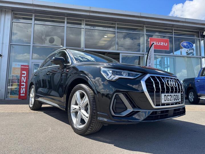 Audi Q3 1.5 TFSI CoD 35 S Line Euro 6 (s/s) 5dr