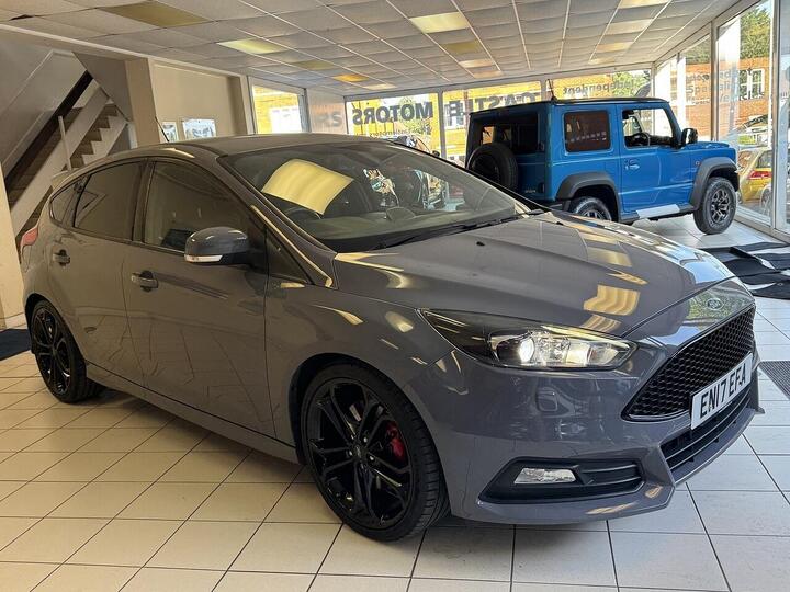 Ford Focus 2.0T EcoBoost ST-3 Euro 6 (s/s) 5dr